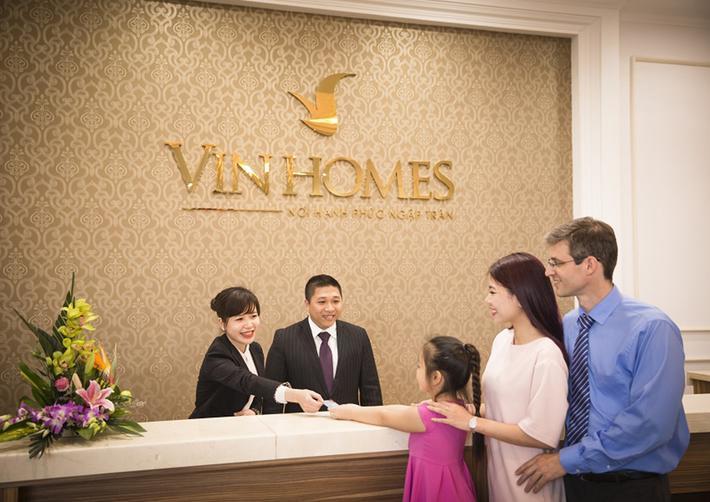 Luxury Apartment Vinhomes Thành Pho Ho Chí Minh Esterno foto