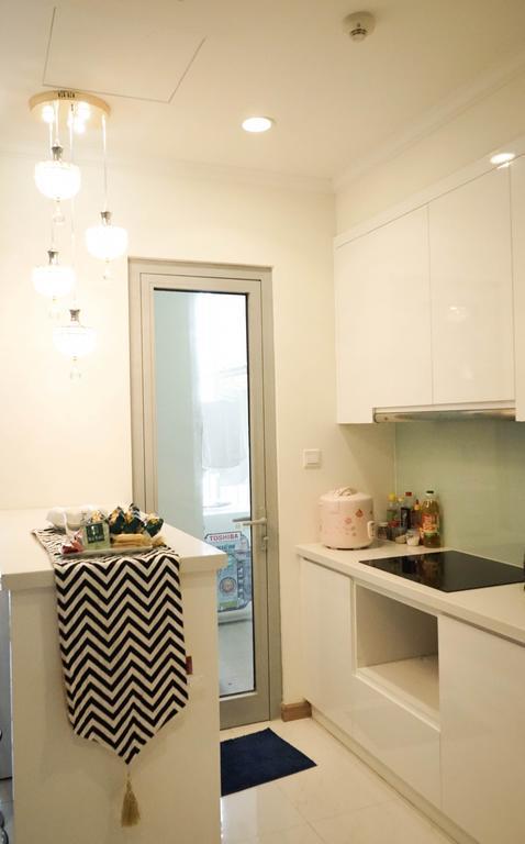 Luxury Apartment Vinhomes Thành Pho Ho Chí Minh Esterno foto
